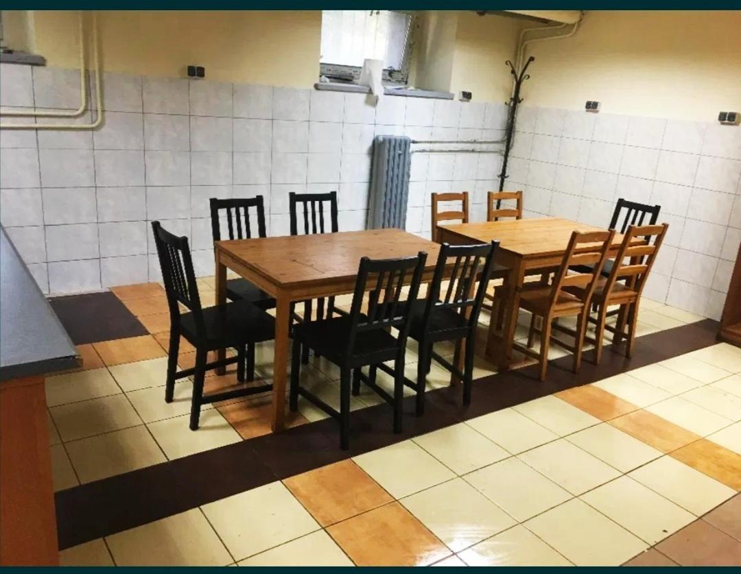 Pokoje Goscinne Saritas Катовице Экстерьер фото